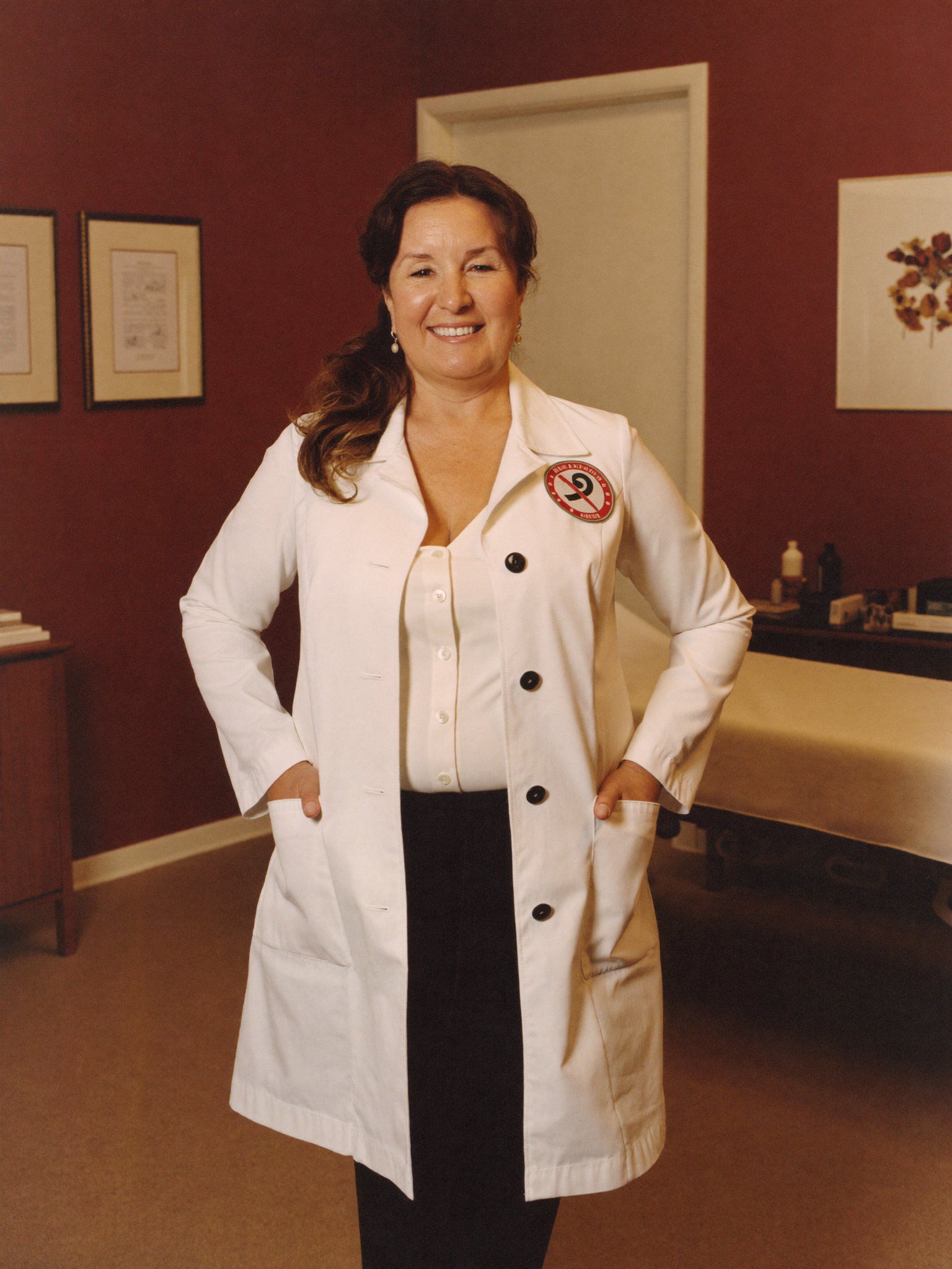 Your Boutinic surgeon, warm and unhurried in her consultation room